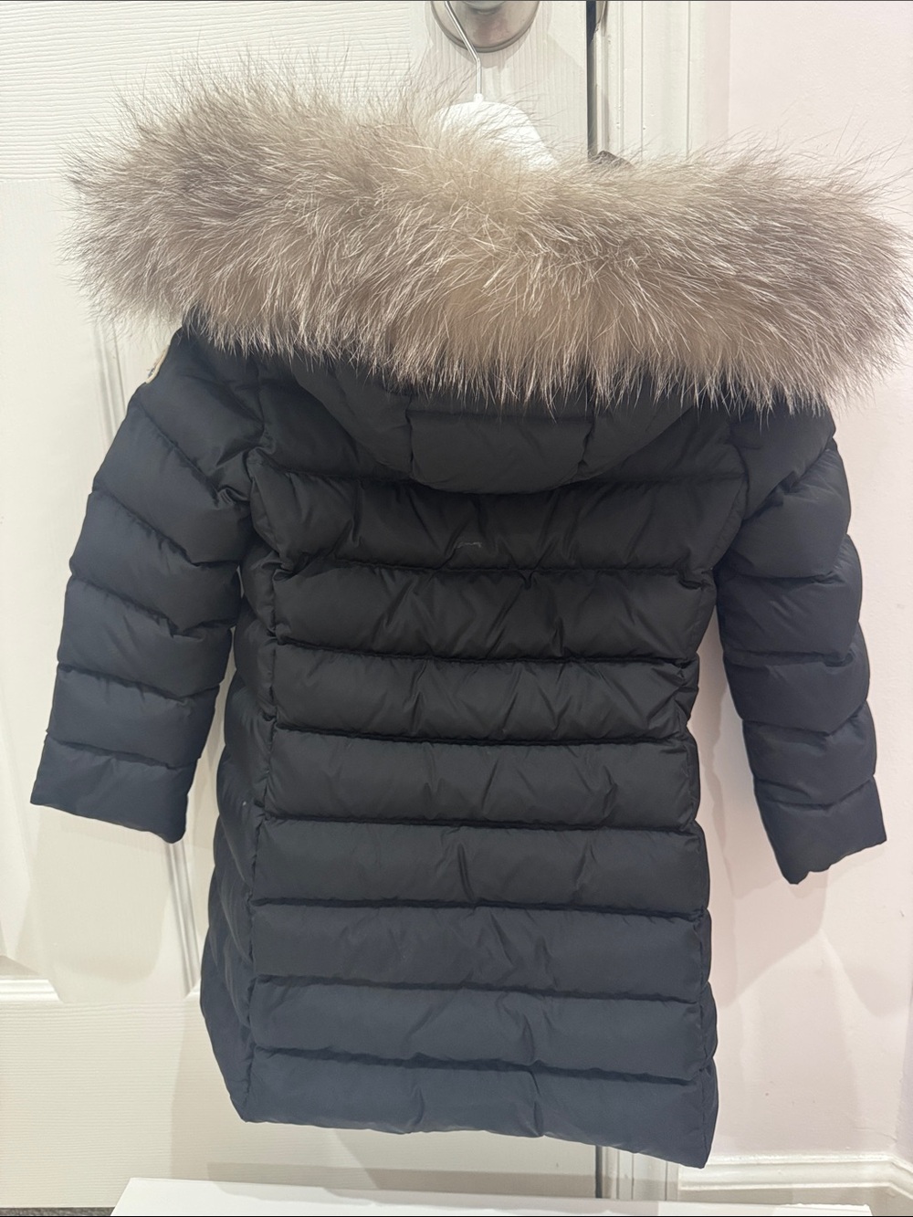 Moncler Black Quilted Down Coat with Fur-Trim Hood Girls - Picture 3 of 5